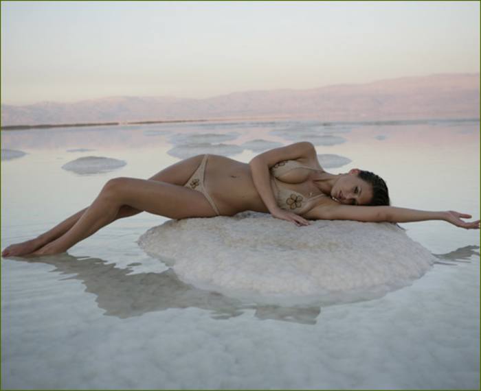 Bar Refaeli in 2008 :: Raphael Mazzucco/SI